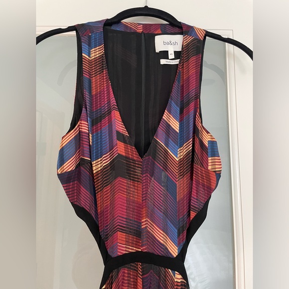 Bash maxi dress with colored pattern. Amazing cut, opened on the rib cage & back - Picture 5 of 9